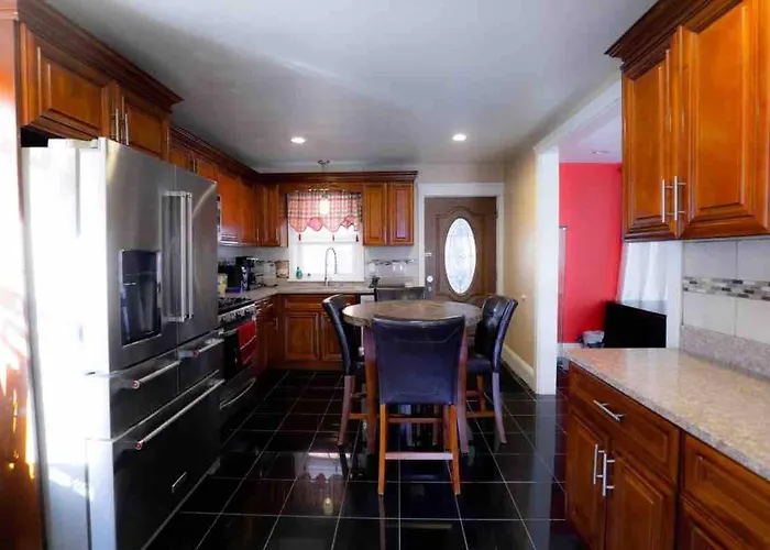 Mount Pleasant Hideaway