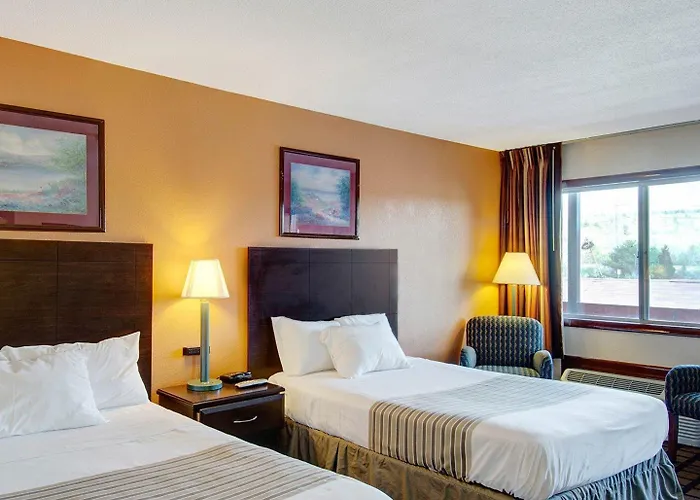 Econo Lodge Sharon - Foxborough